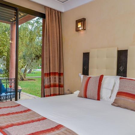 Les Jardins De Zyriab Bed & Breakfast Ait Hamid Exterior photo