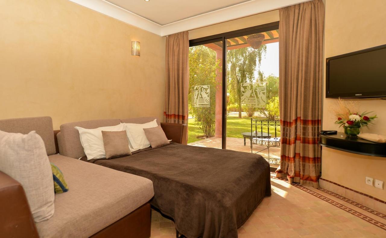 Les Jardins De Zyriab Bed & Breakfast Ait Hamid Exterior photo