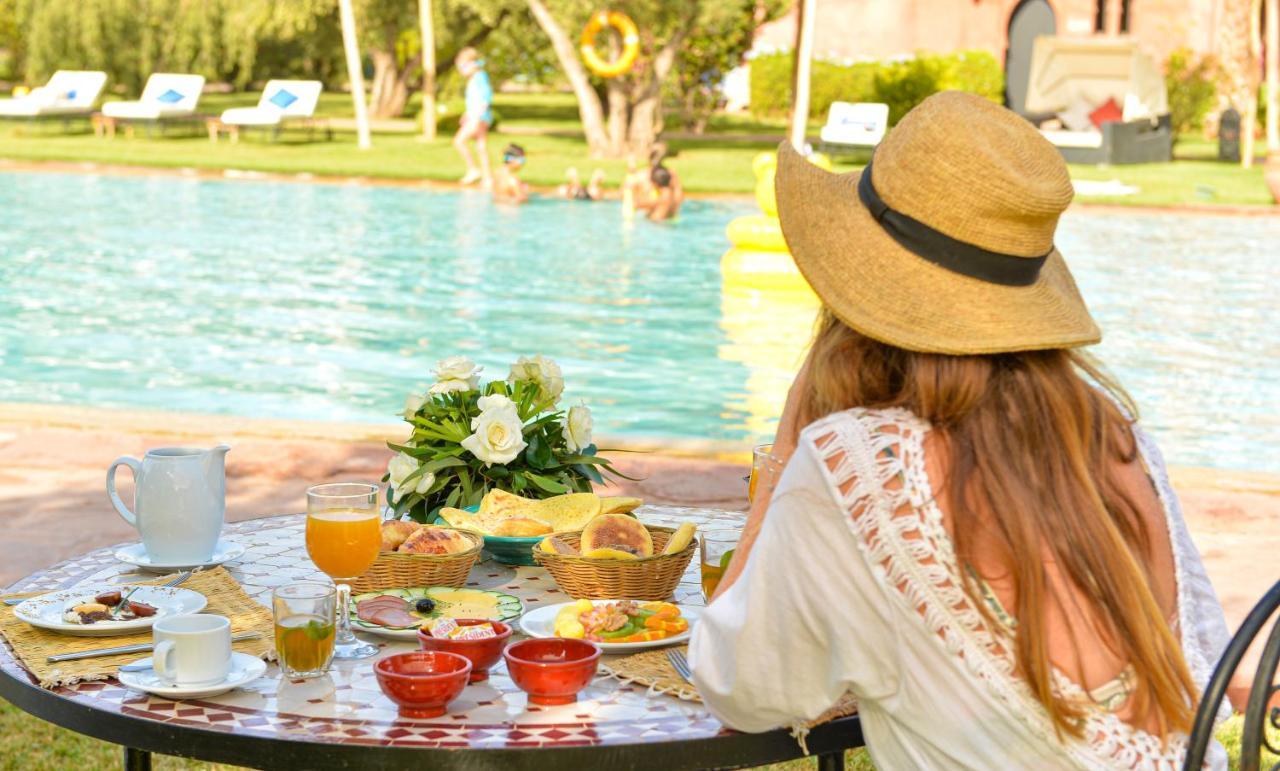 Les Jardins De Zyriab Bed & Breakfast Ait Hamid Exterior photo